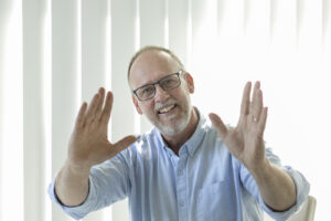 Peter ho╠êckert portra╠êtt la╠èguppl018